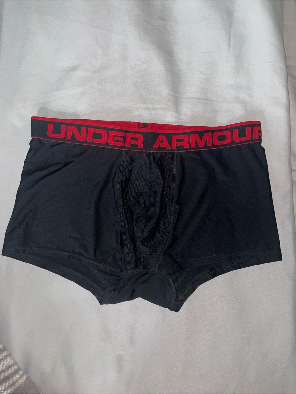 Under Armour Men’s Black Boxer Briefs with Red Logo Waistband